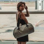 Kompaktna vodoodporna torba za šport in potovanja – Zulupack® Yoggy 16L IP65 siva/camel