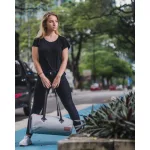 Kompaktna vodoodporna torba za šport in potovanja – Zulupack® Yoggy 16L IP65 siva/camel